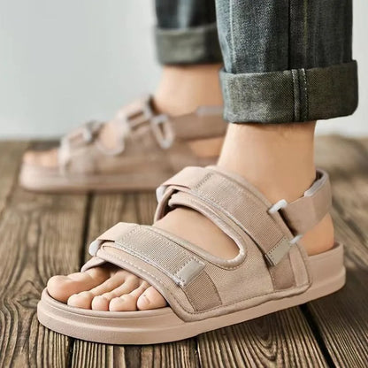 2023 Casual Flat Sandalias Zapatos Hombre Chaussure Homme Nouvelles Chaussures Pour Hommes Confortables Antidérapantes Hommes Sandales Plage Étér